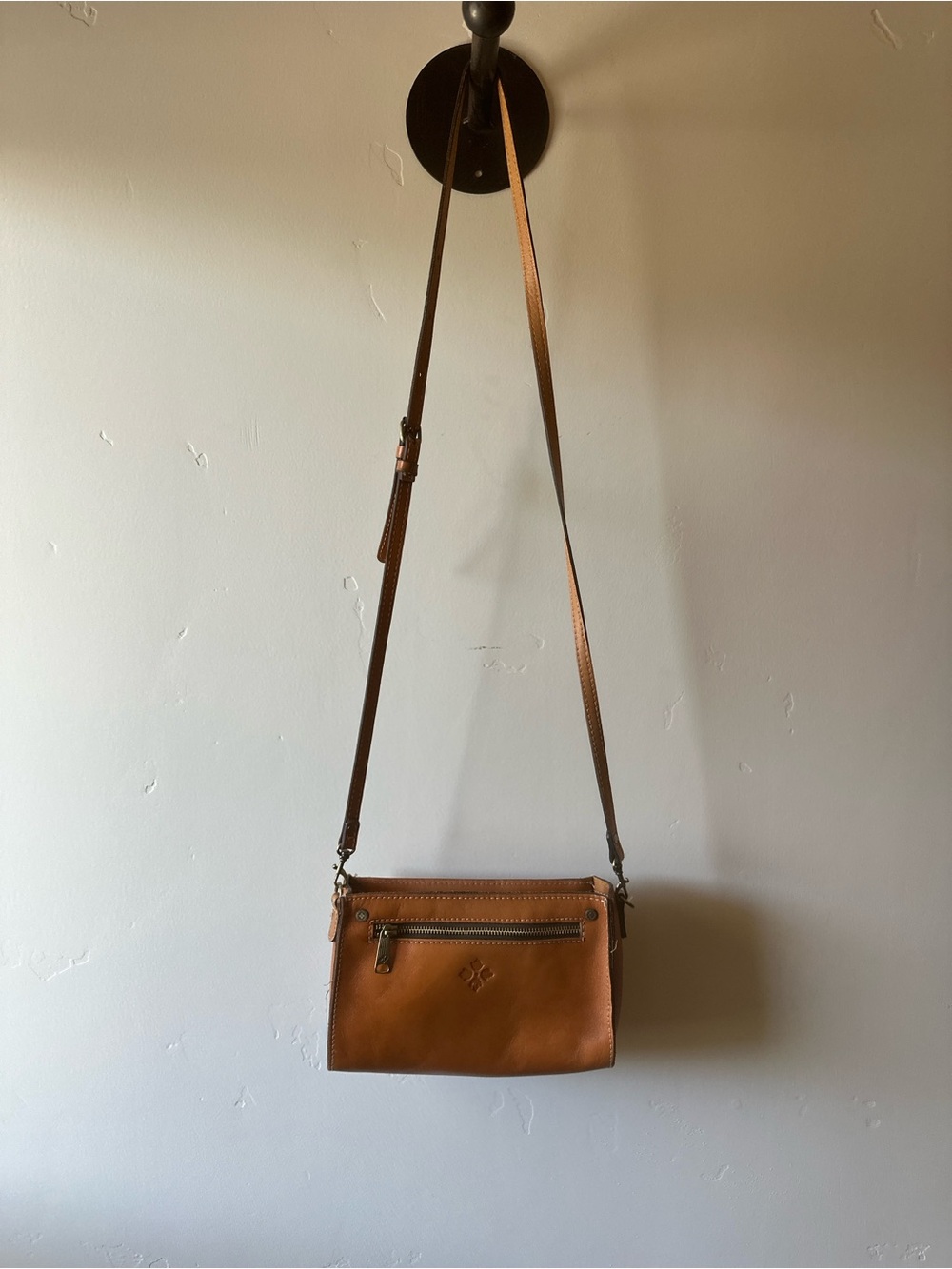 Patricia Nash Cognac Leather Messenger Crossbody